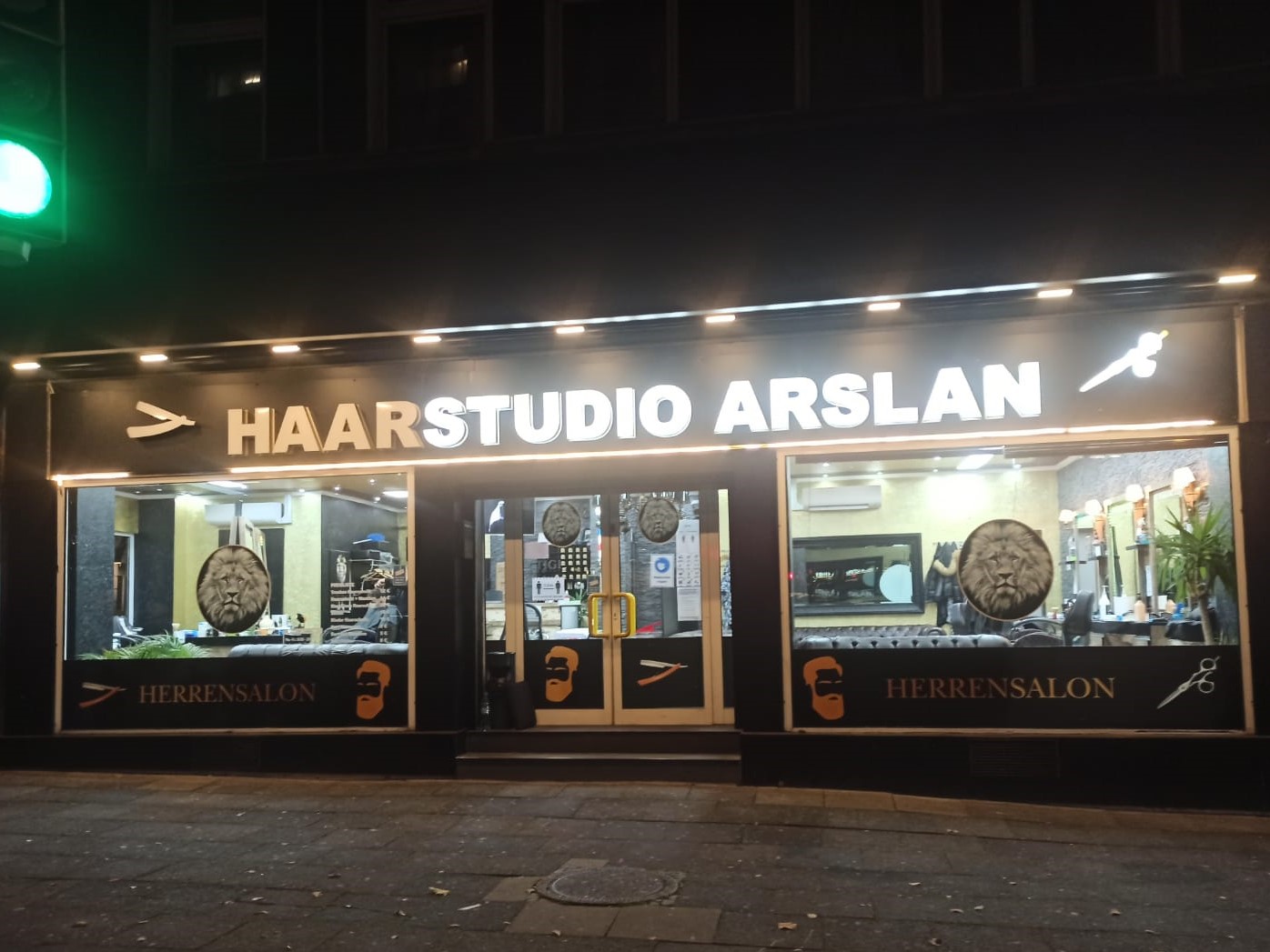 Vordach inkl. LED - Haarstudio Arslan - Dortmund