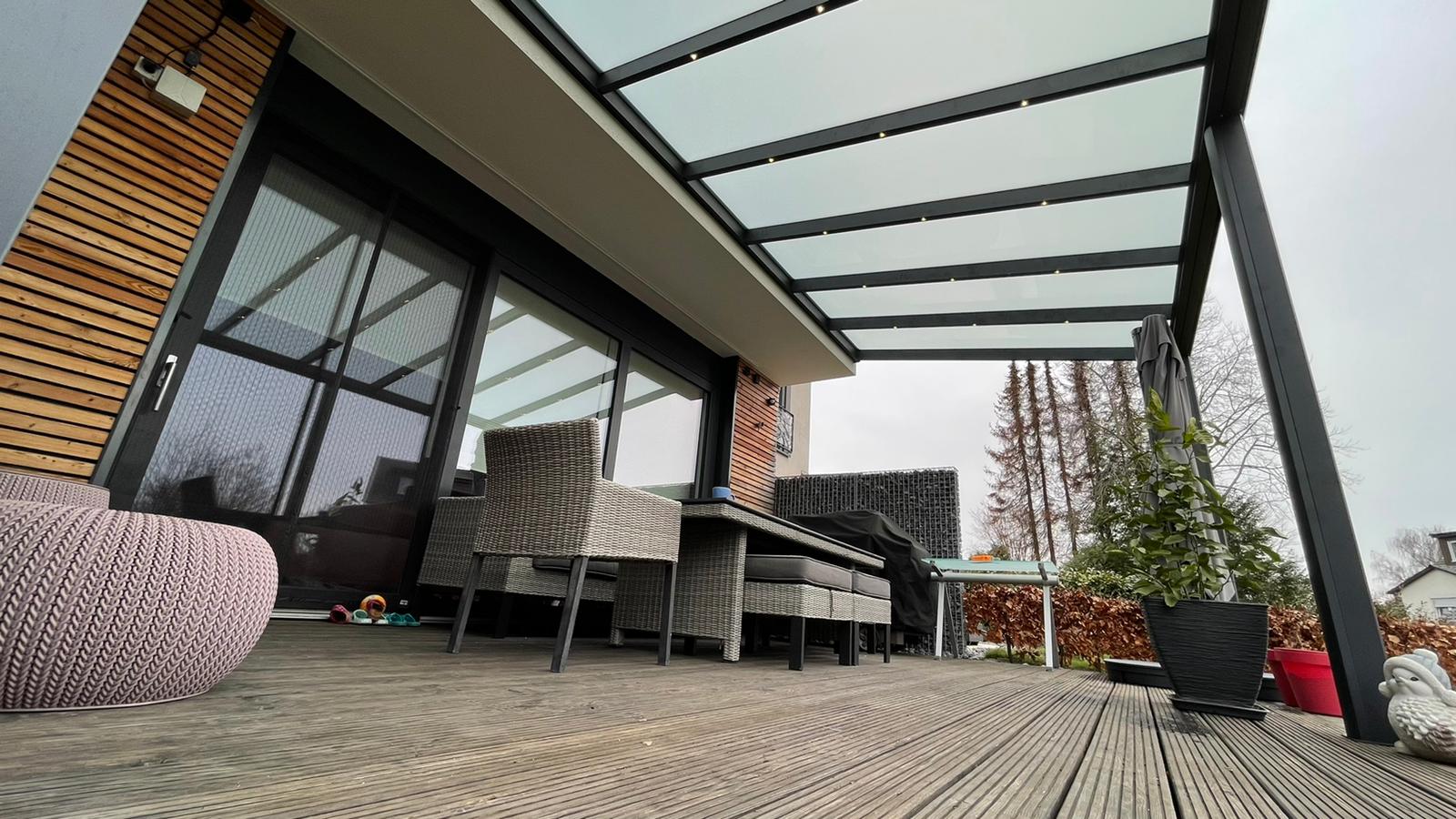Terrassenüberdachung inkl. LED - Referenz aus Werl (Kreis Soest)