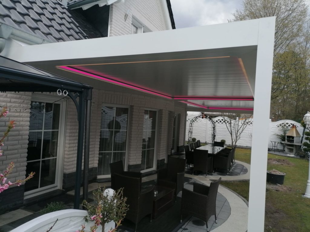 Terrassenüberdachung - Lamellendach inkl. LED – Referenz aus Gütersloh